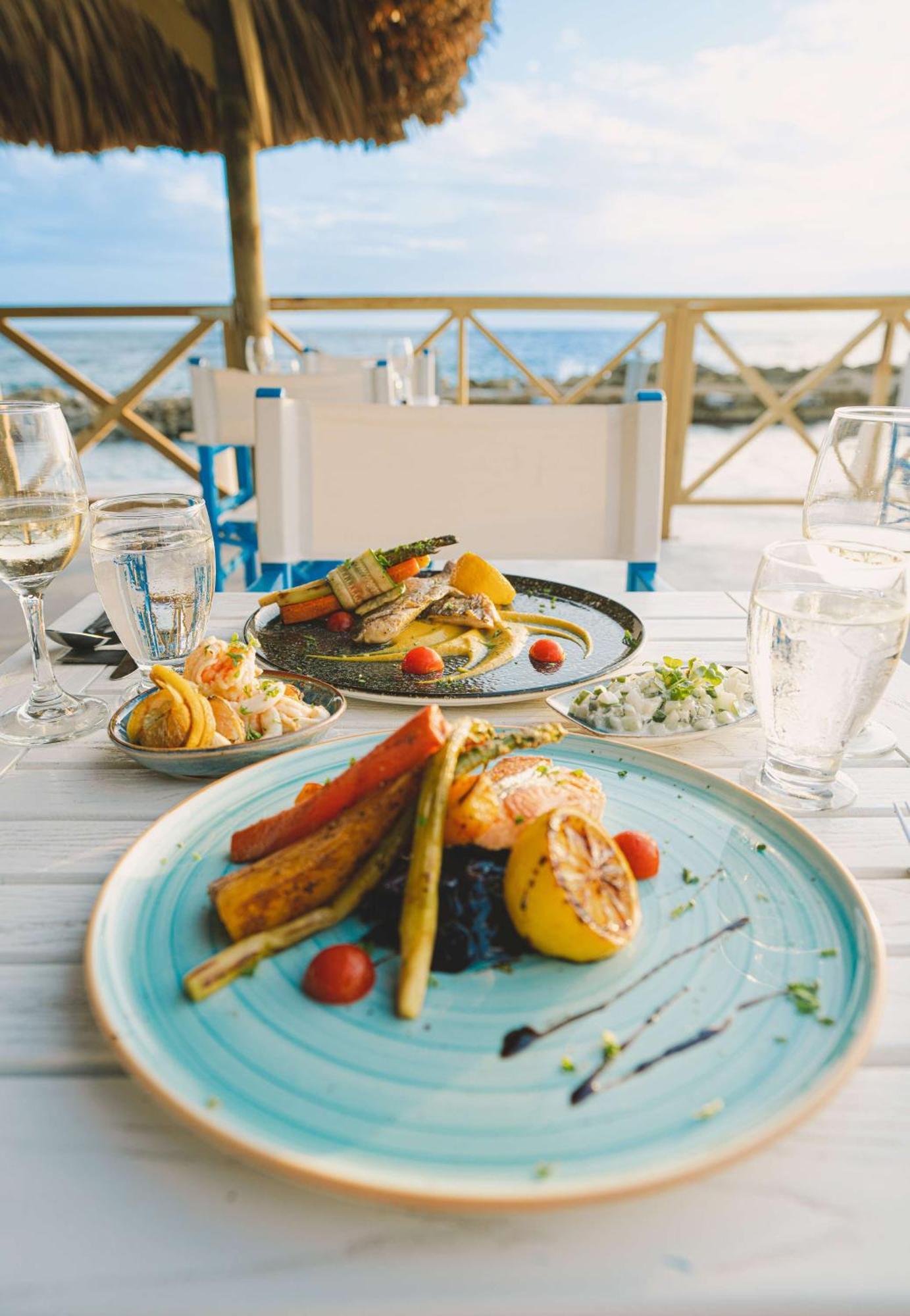 Mangrove Beach Corendon Curacao All-Inclusive Resort, Curio Willemstad Exterior foto