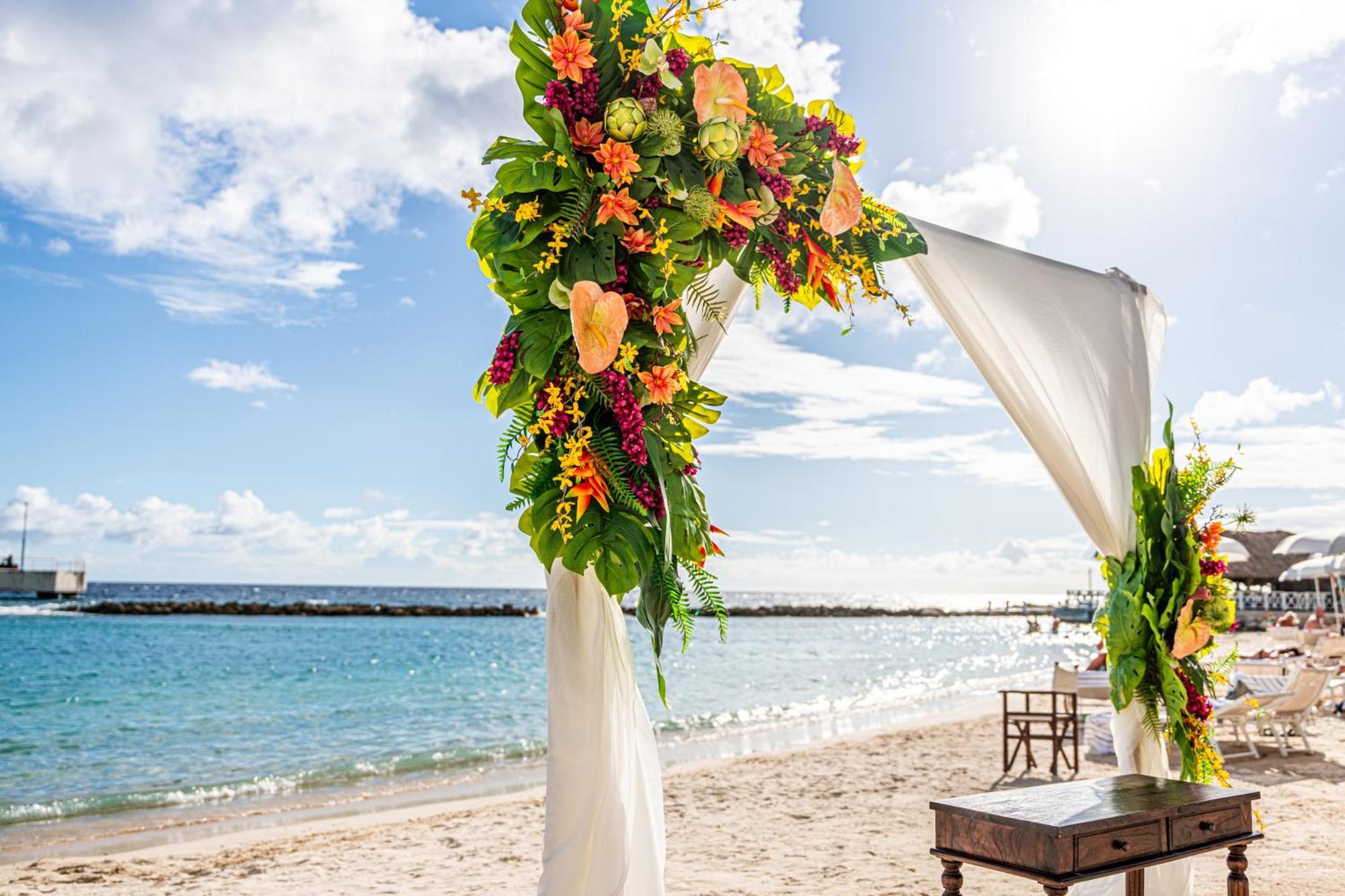 Mangrove Beach Corendon Curacao All-Inclusive Resort, Curio Willemstad Exterior foto